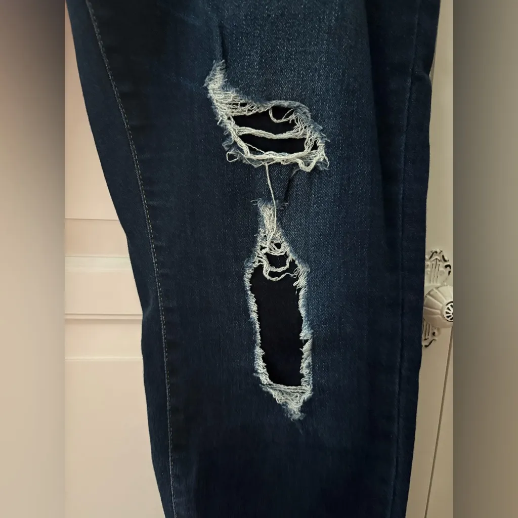 a.n.a Patched Distressed Blue Jeans - Image 4