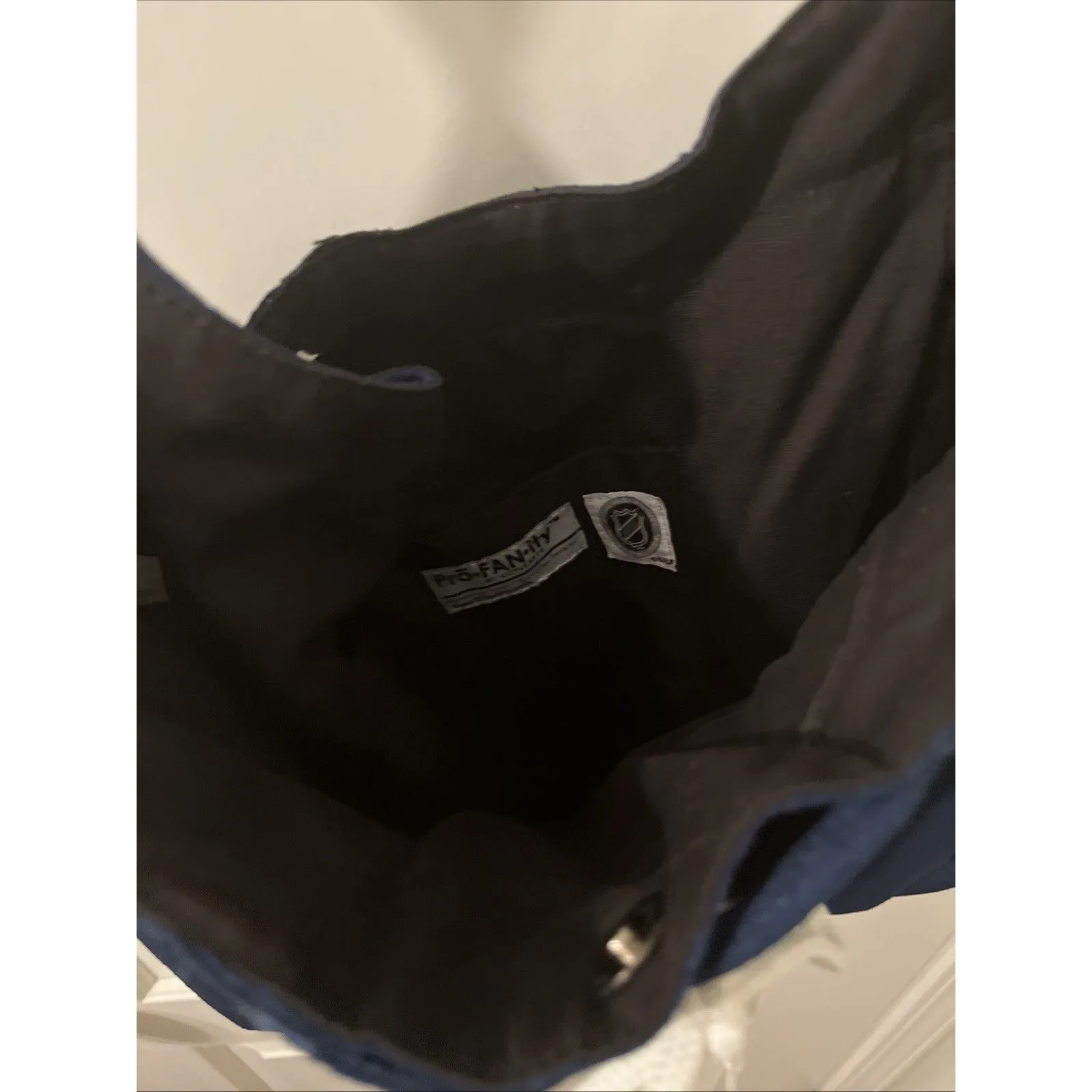 Pro-FAN-ity by Littlearth NHL Edmonton Oilers Jersey Crossbody Purse Bag - Image 8