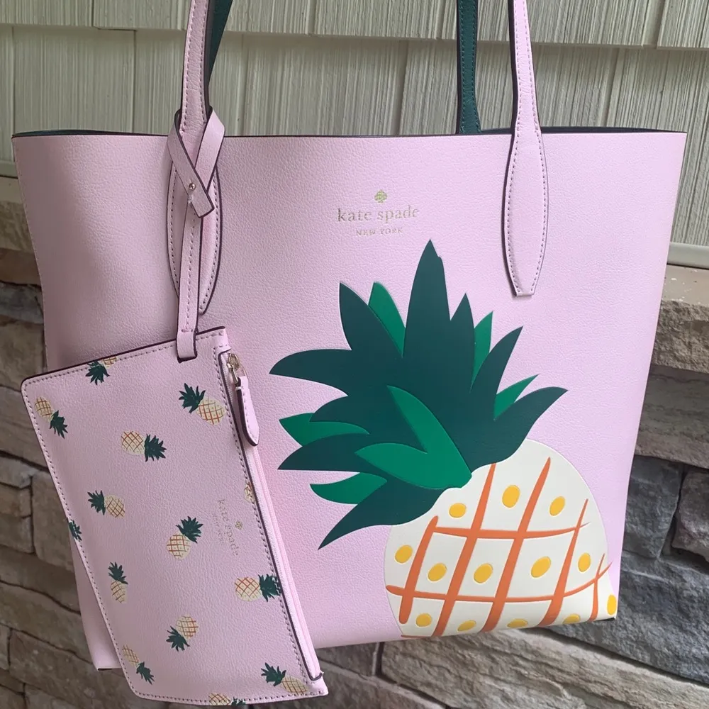 Authentic KATE SPADE Leather Pineapple print Reversible tote - Image 2