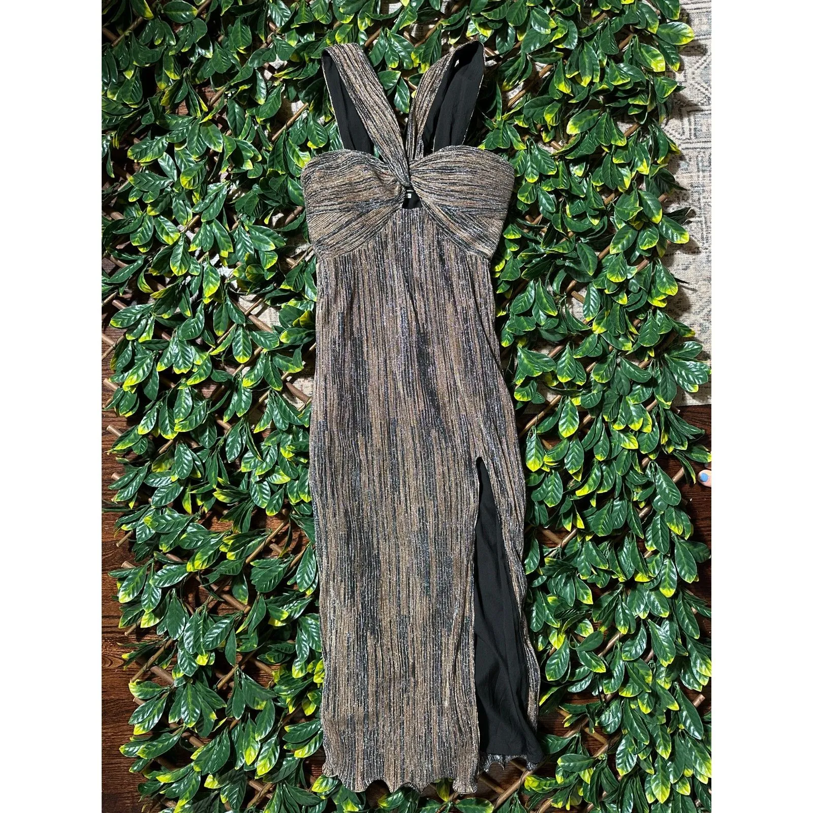 SAYLOR Noen Sparkly Silver Midi Dress Size Small - Image 3