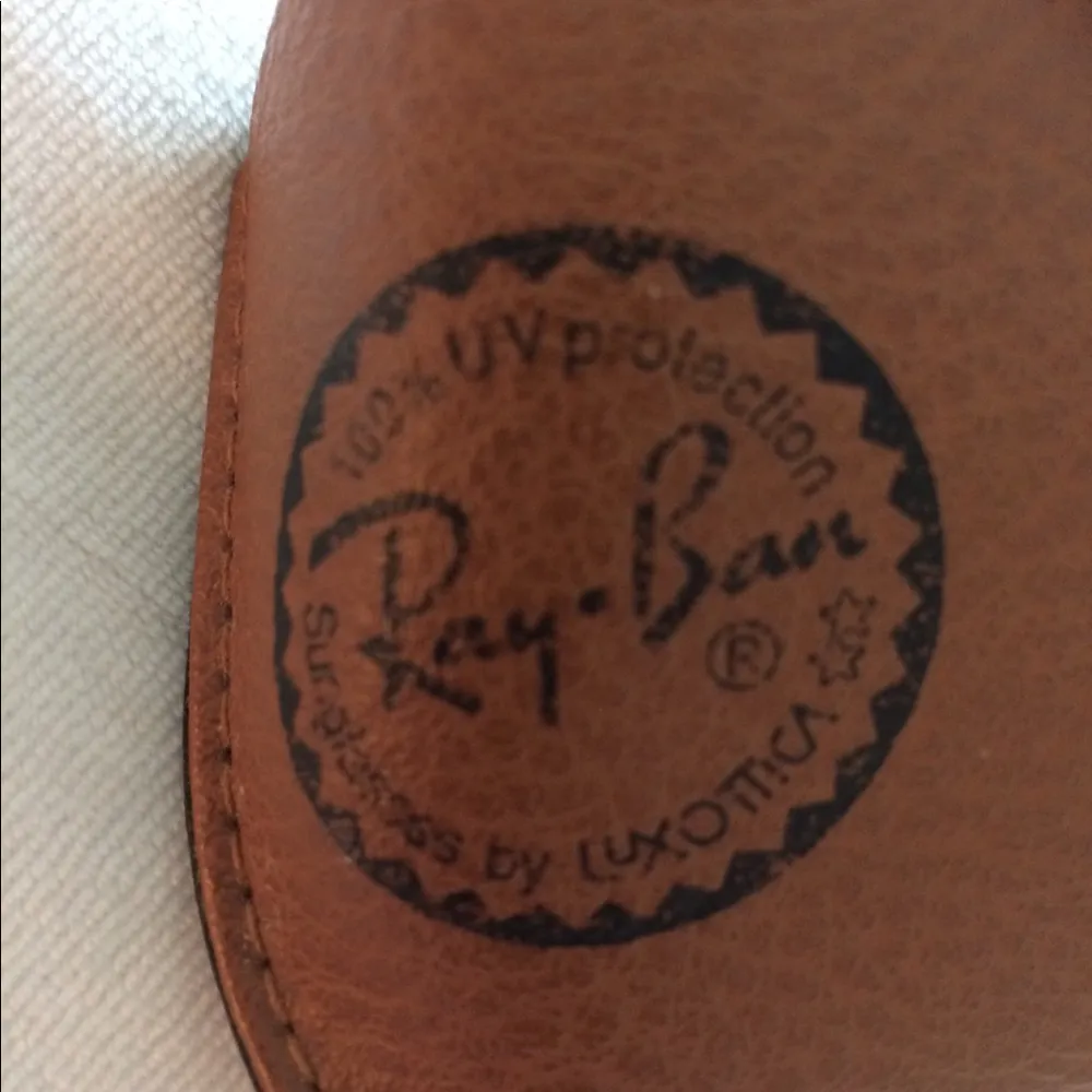 Ray-Ban  Medium Tan  Sunglasses  Case - Image 2