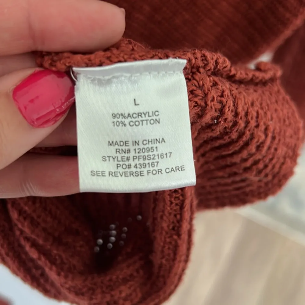 rust open back sweater - Image 4