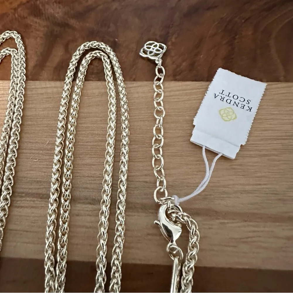 NWT Kendra Scott Aiden Filigree Pendant Necklace Gold Chain & Rose Gold Tone - Image 2