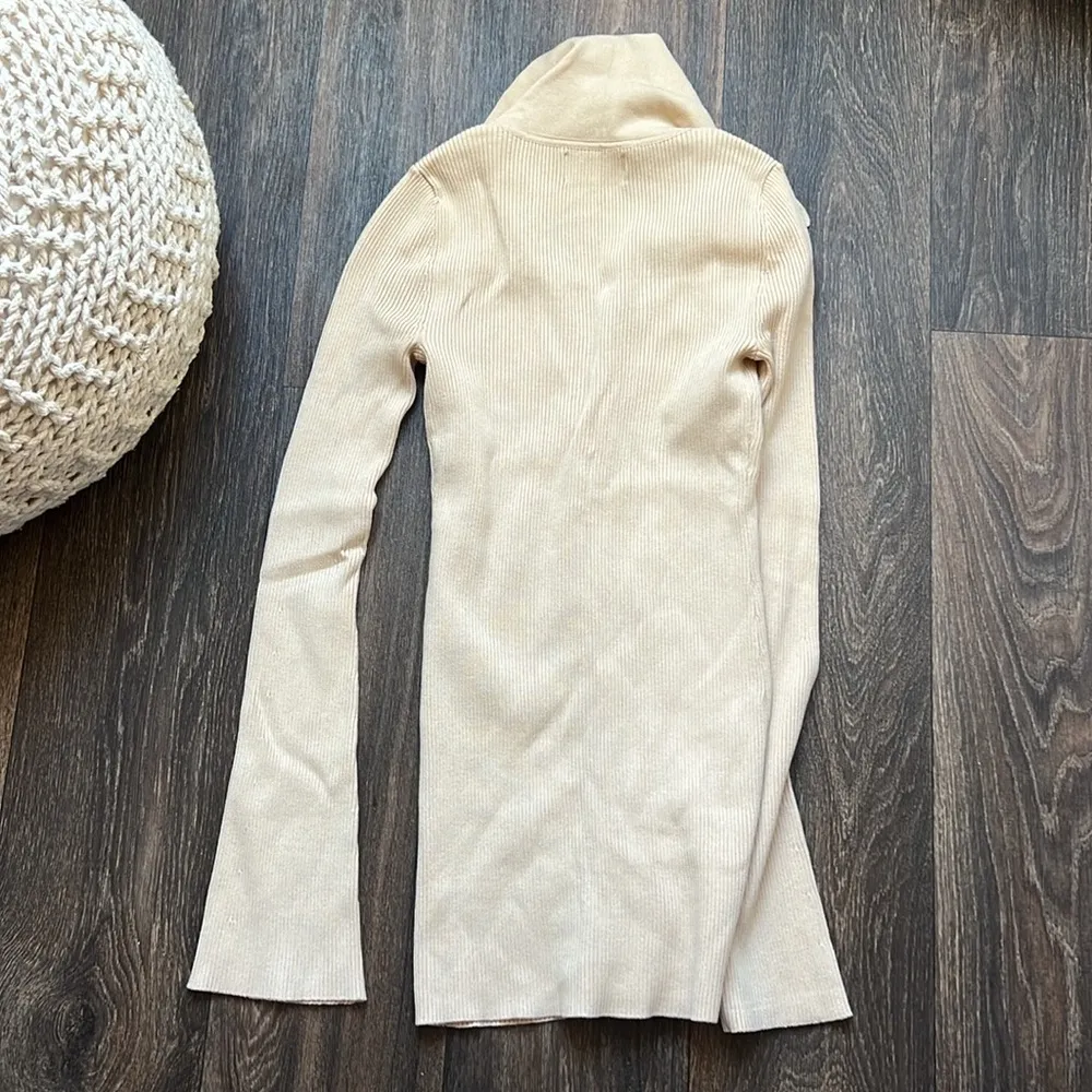 Danielle Bernstein  Ribbed Long Sleeve - Image 3