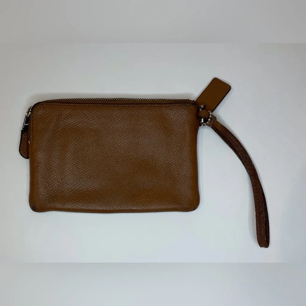 Coach Women’s‎ Brown Leather Wristlet - Image 2