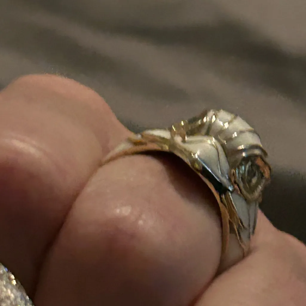 Kurt Geiger  Blush Eagle Ring - Image 5