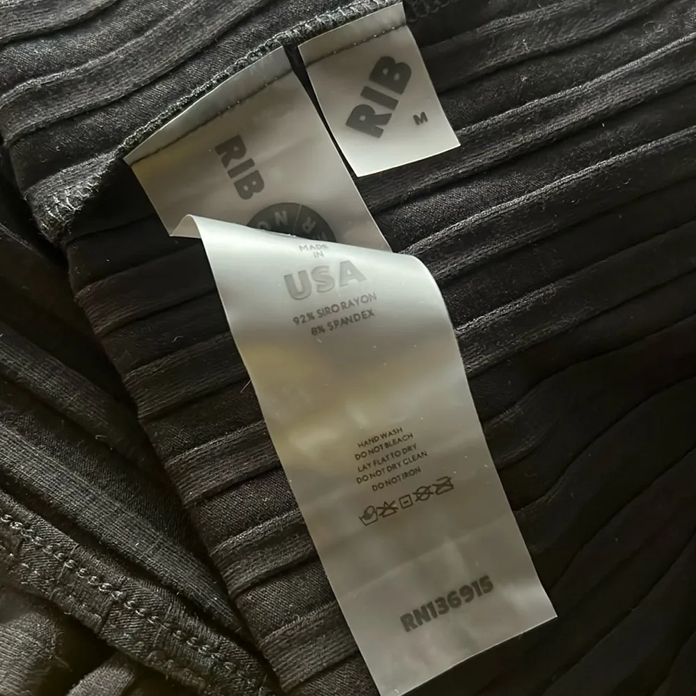 Simon Miller Asymmetric Wide Rib Maxi Dress in Black, Size M New w/Tag Black Size M - Image 7