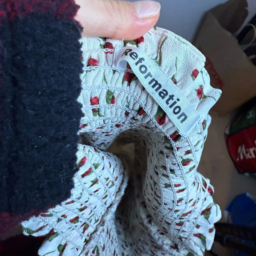 Reformation Seabreeze Marion Rose Print Tie Shoulder Smocked Mini Dress - Image 3