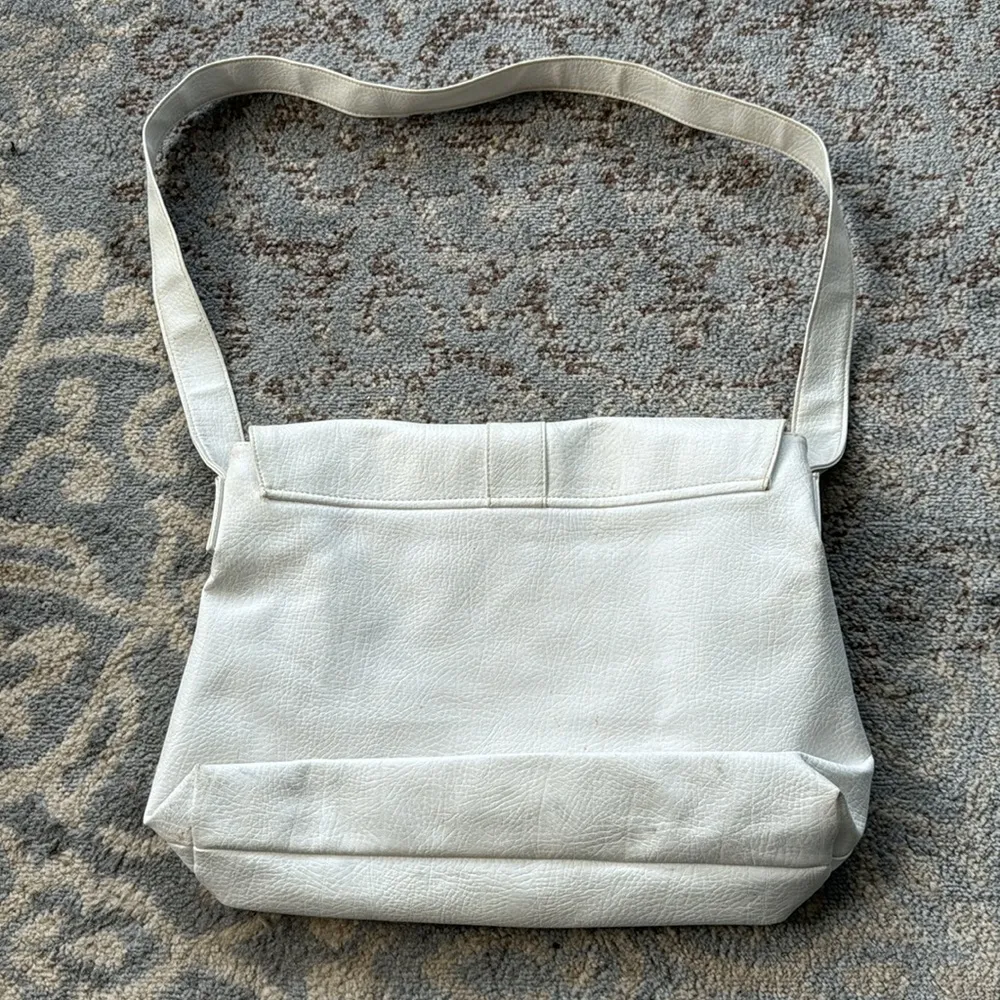 SM Co. Vintage Tote Handbag White - Image 3