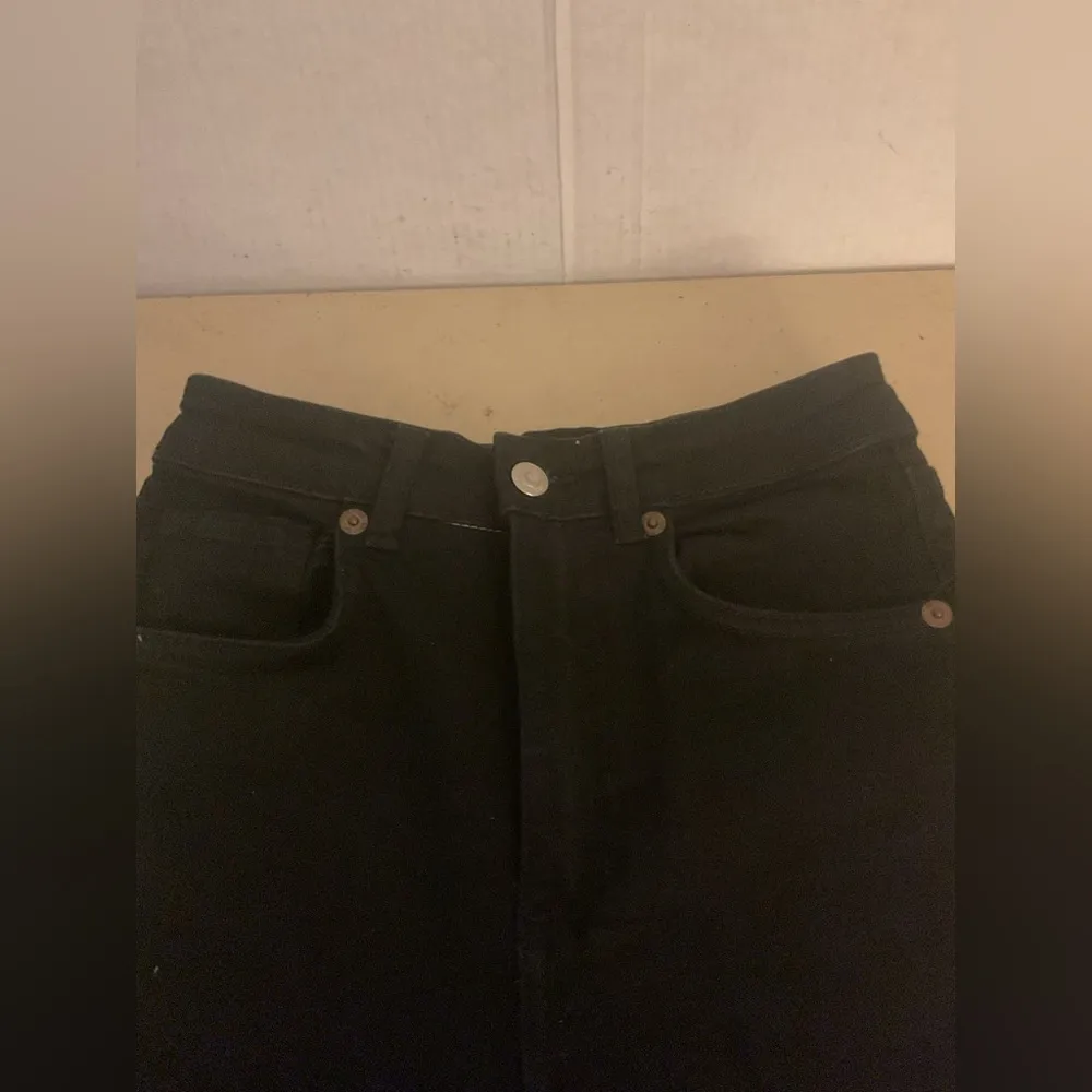 Zara Classic Black Women's Jeans size 24 waist 27 length - Image 9