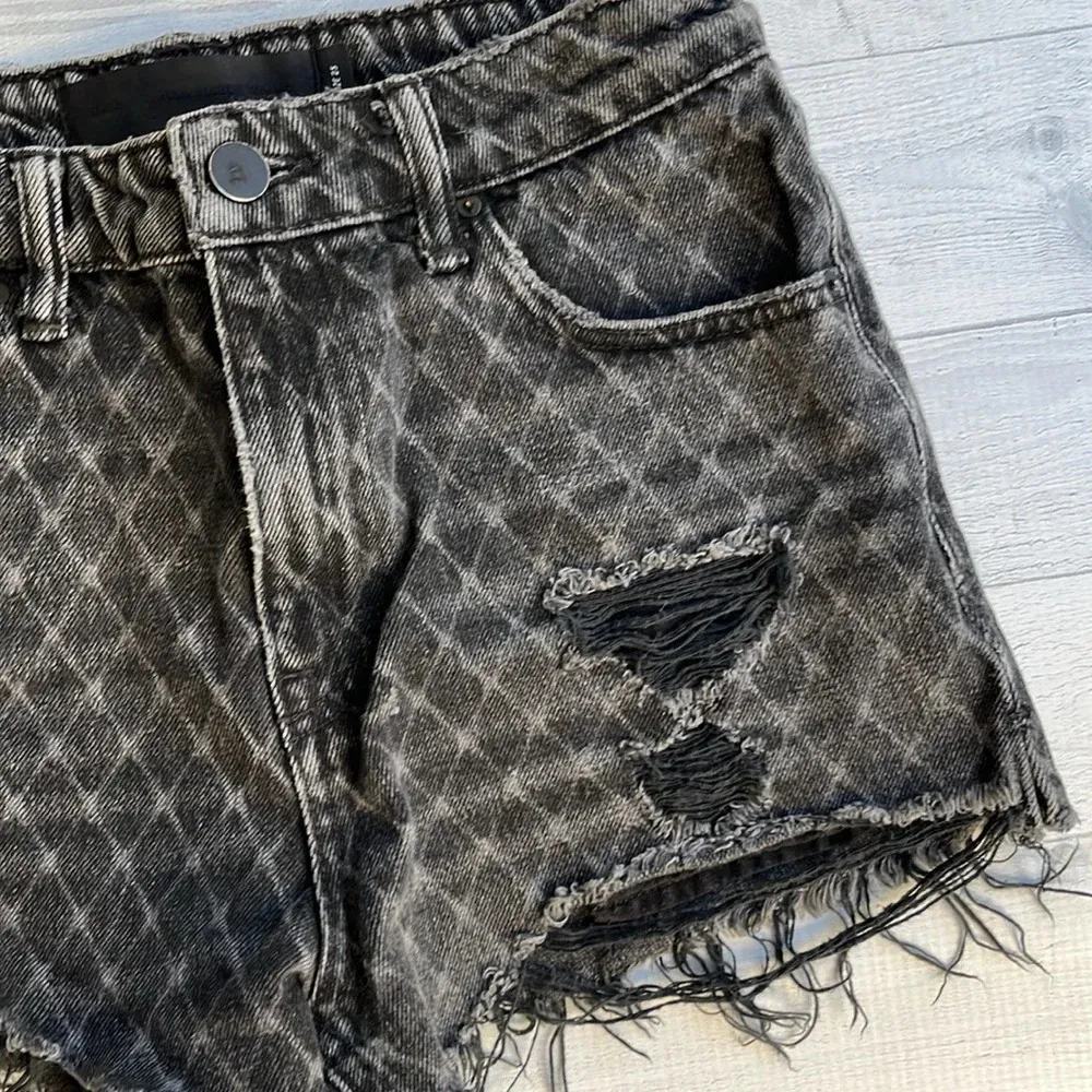 Alexander Wang X Denim Faded Black Net Print Bite High Waist Cut Off Shorts 25 - Image 5