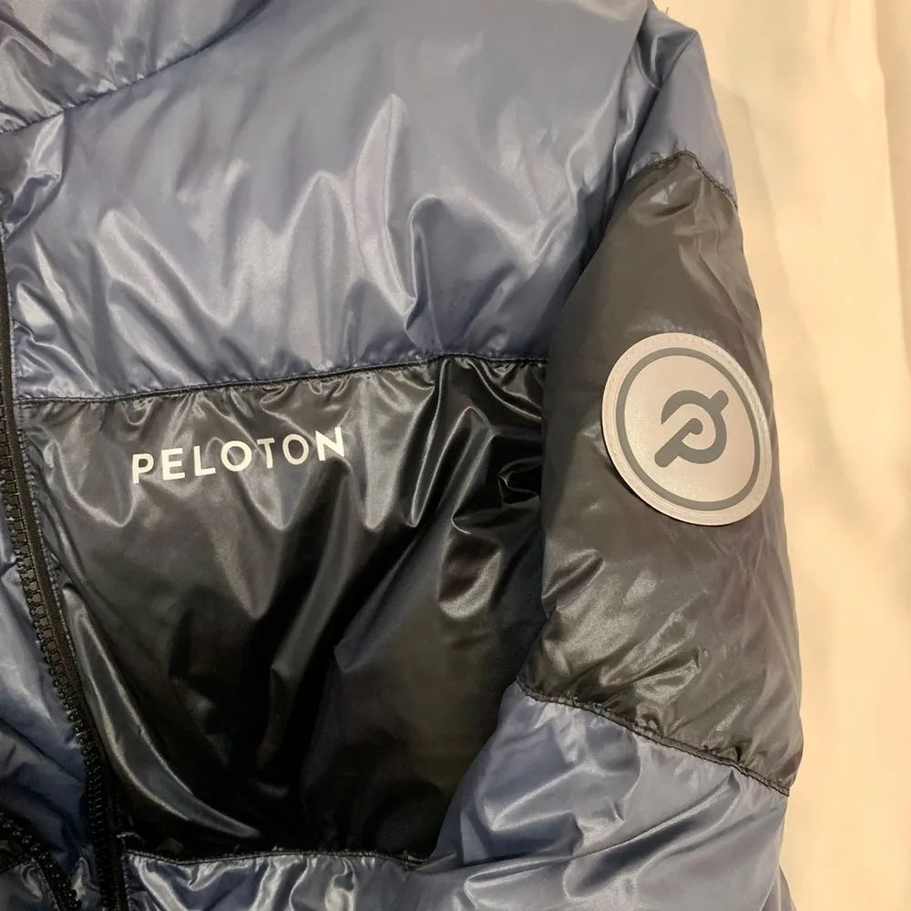 NEW peloton colorblock puffer jacket winter ski coat s - Image 8