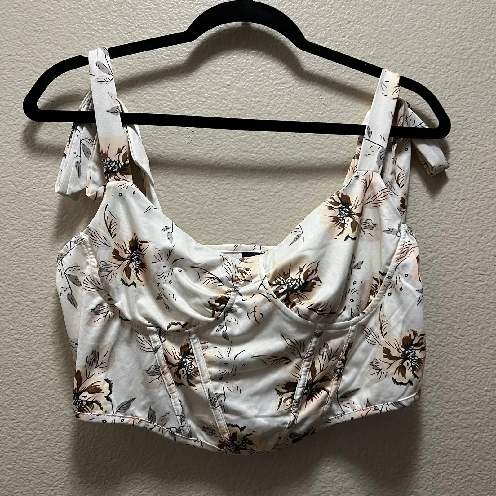 Shein Curve Allover Floral Print Tie Shoulder Wide Strap Top Plus Size 0XL - Image 4