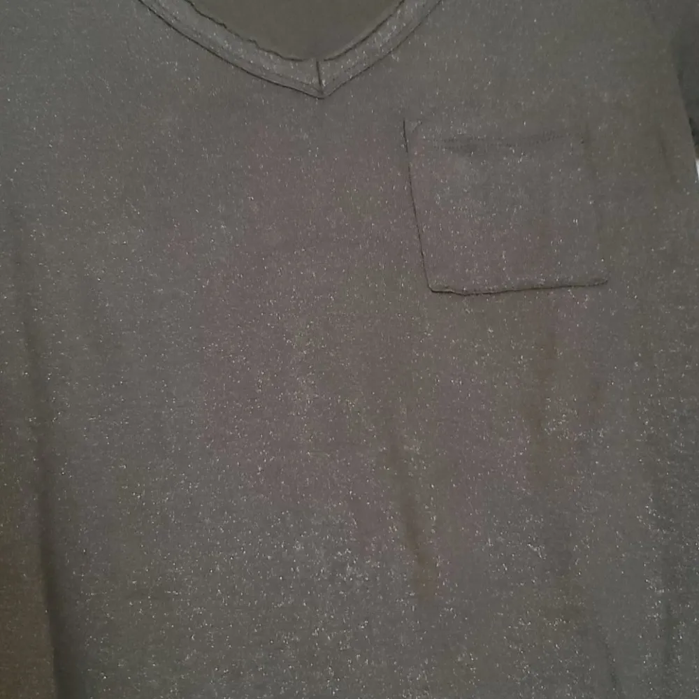 Rock & Republic Glitter basic tee - Image 5