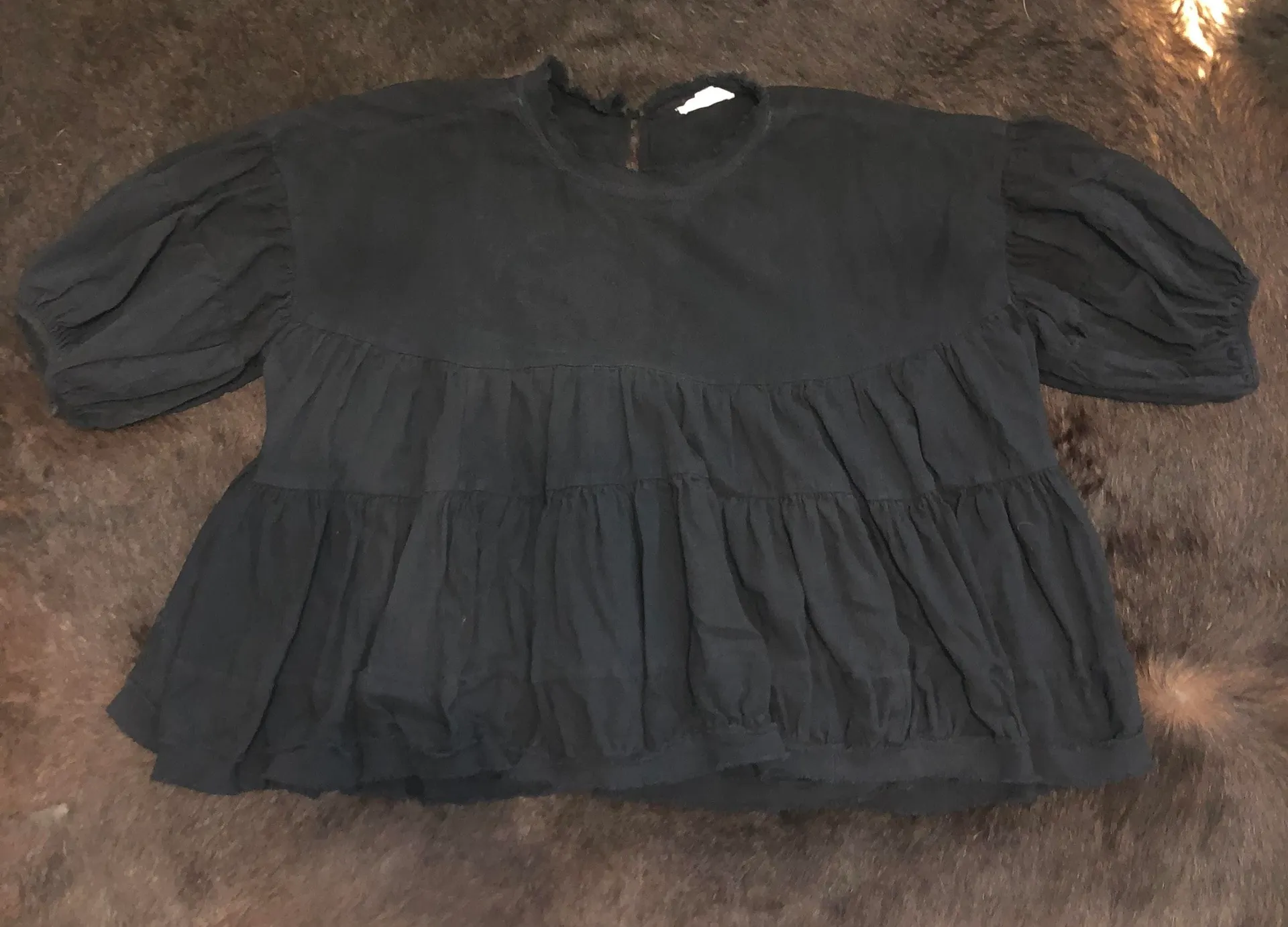 Balloon Sleeve Tiered Top - Image 6