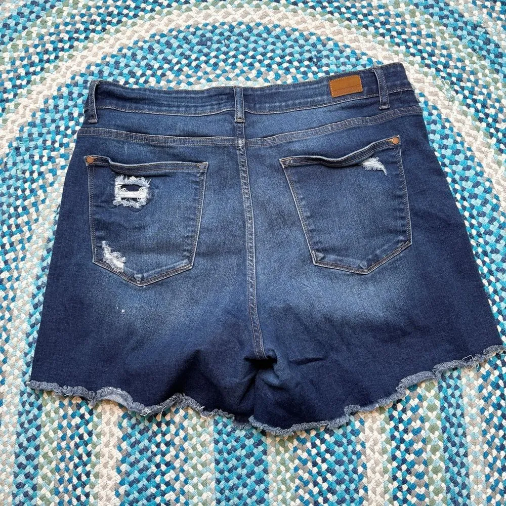 Judy Blue Shorts - Image 5