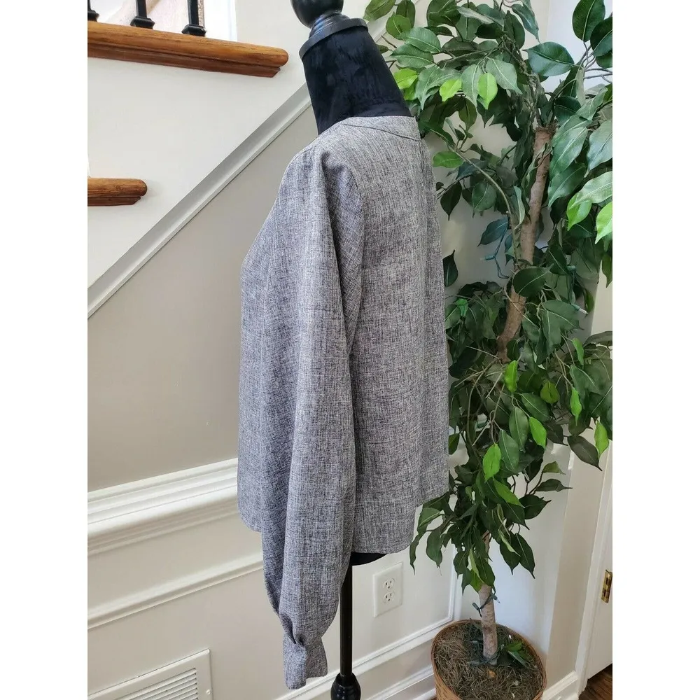 Shein Women's Solid Gray 100% Polyester Round Neck Long Sleeve Blouse Size Small - Image 6