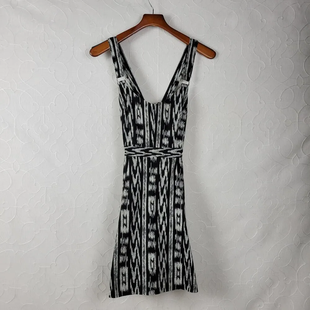 RACHEL Rachel Roy Womens Dress 6 Black Gray Ikat Print Criss Cross Straps Mini - Image 5