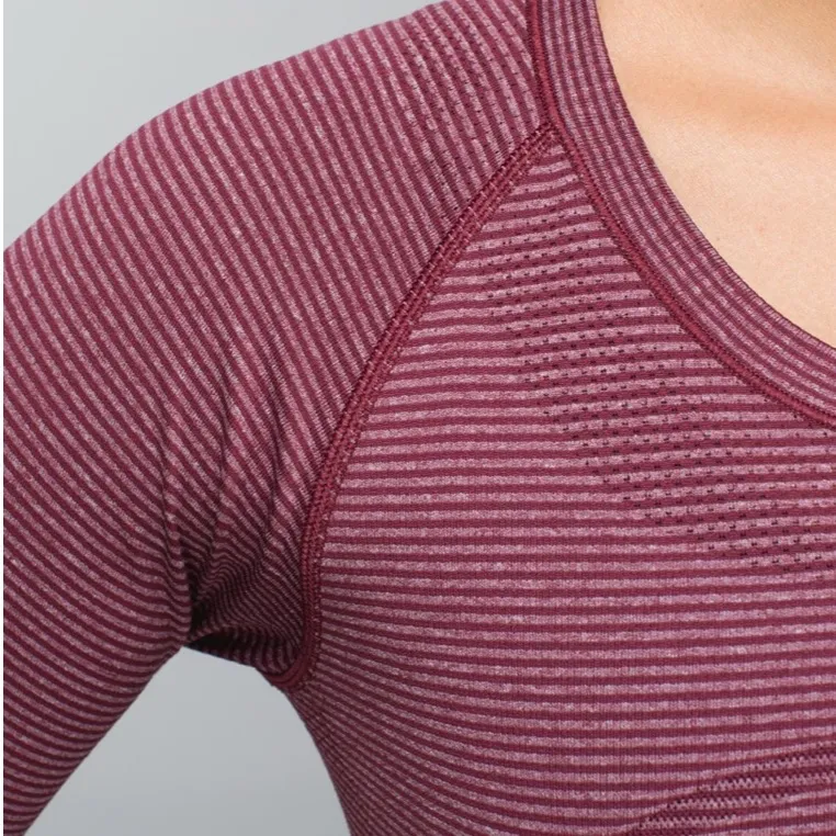 Lululemon VINTAGE (2014) Run: Swiftly Tech Long Sleeve Crew - Image 7