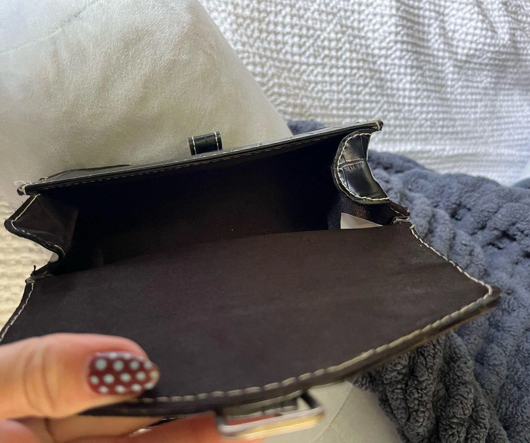 Black mini purse - Image 2