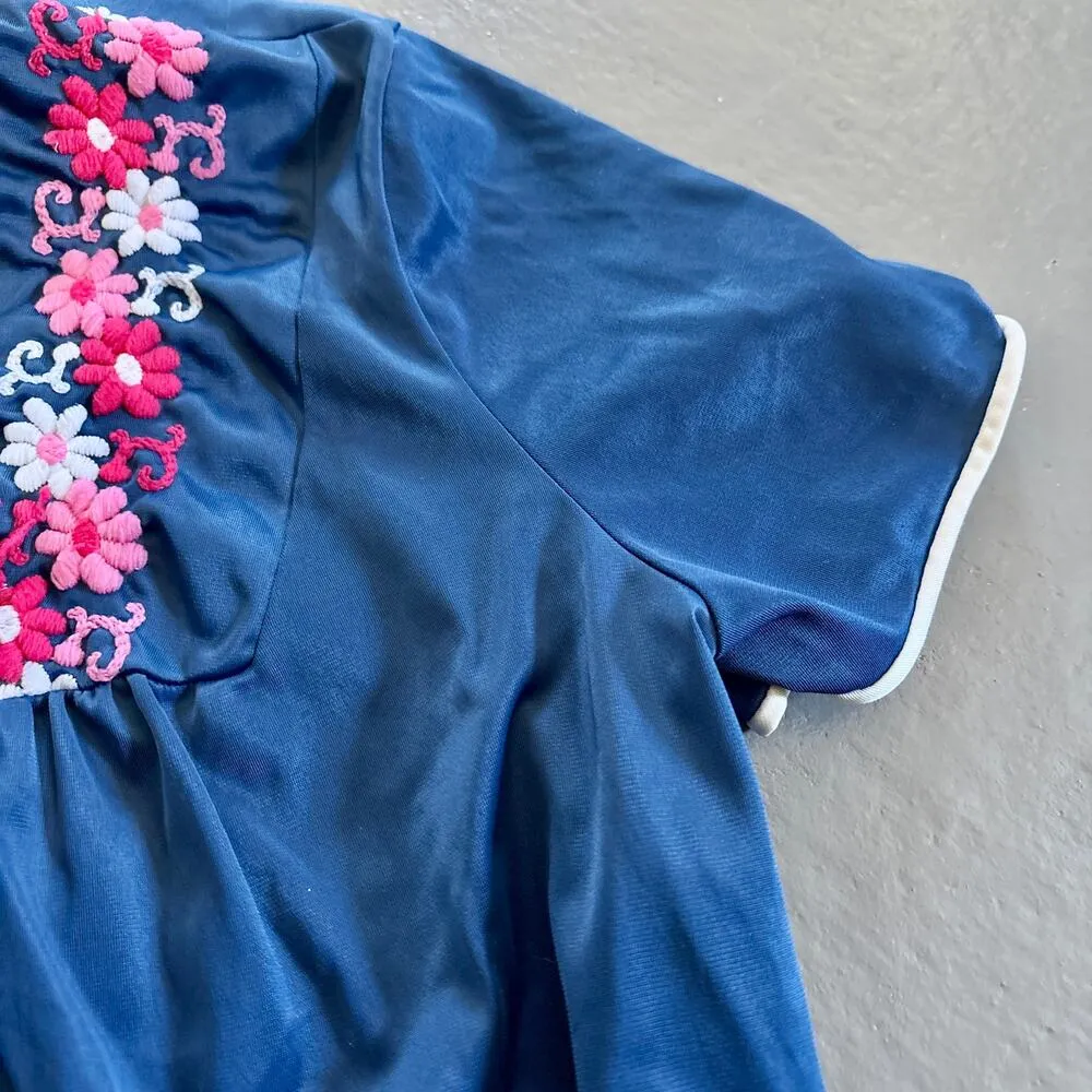 Vintage Navy Blue Embroidered Silky Night Gown with Cap Sleeves M/L - Image 5