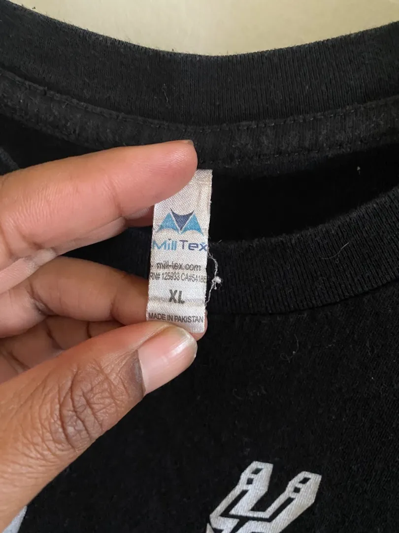 San Antonio Spurs Team Tee XL - Image 6