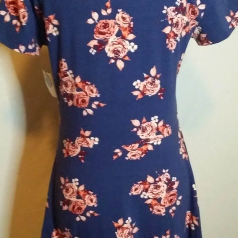 ✨Navy Floral Skater Mini Dress✨ - Image 3