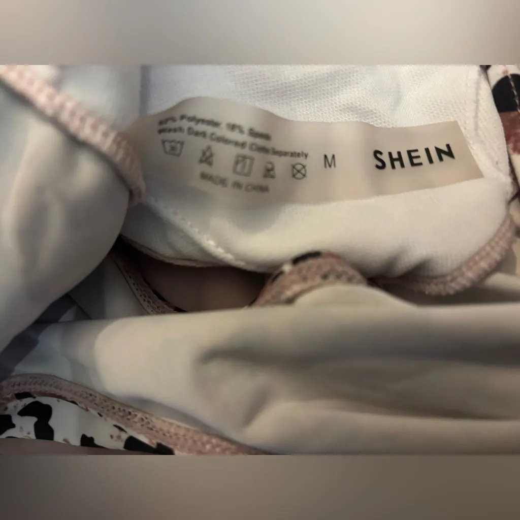 SHEIN size M one-piece swimsuit - Image 5