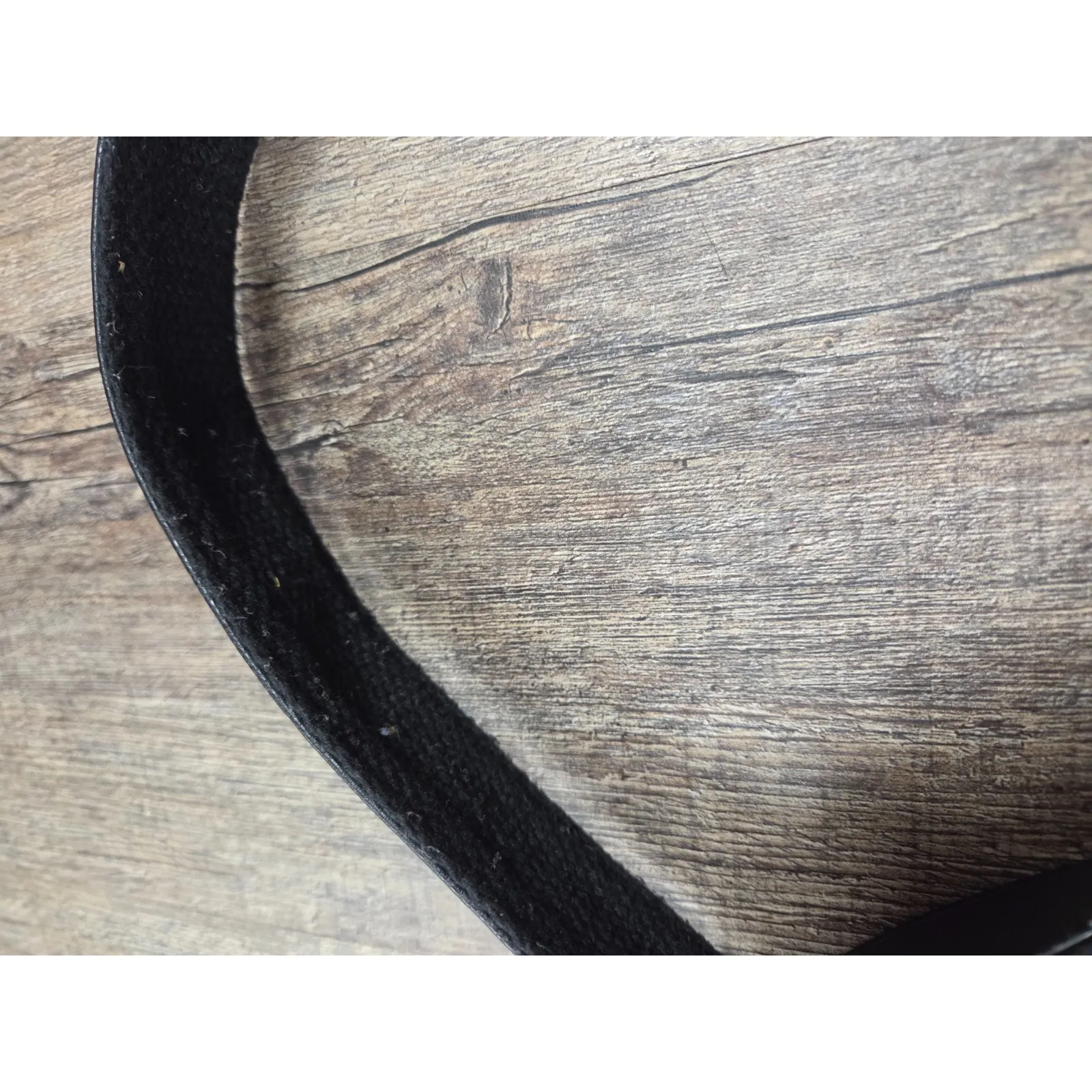 BOYATU Pebbled Black Leather Gold Hardware Convertible Zip Backpack Purse - Image 4