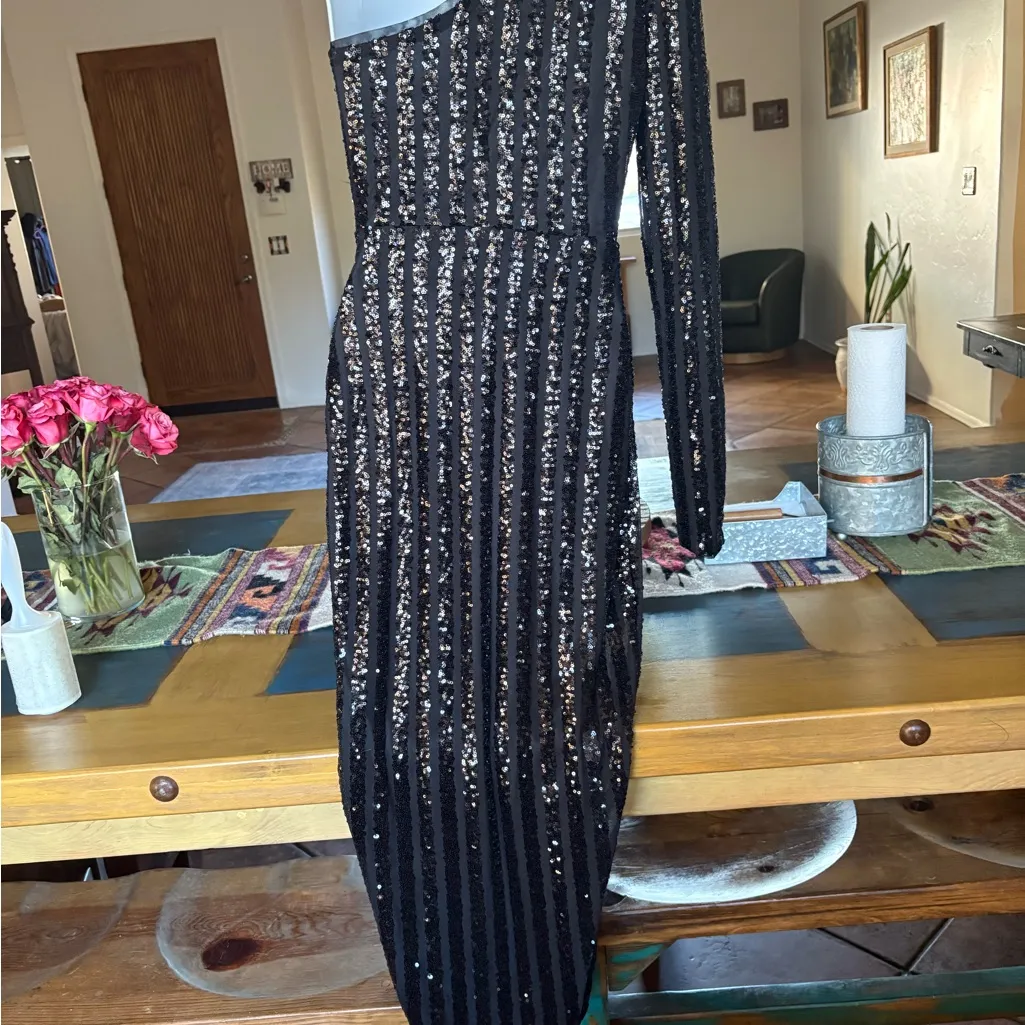 Lulu's Elegant Black One-Shoulder Sequin Dress - Image 6