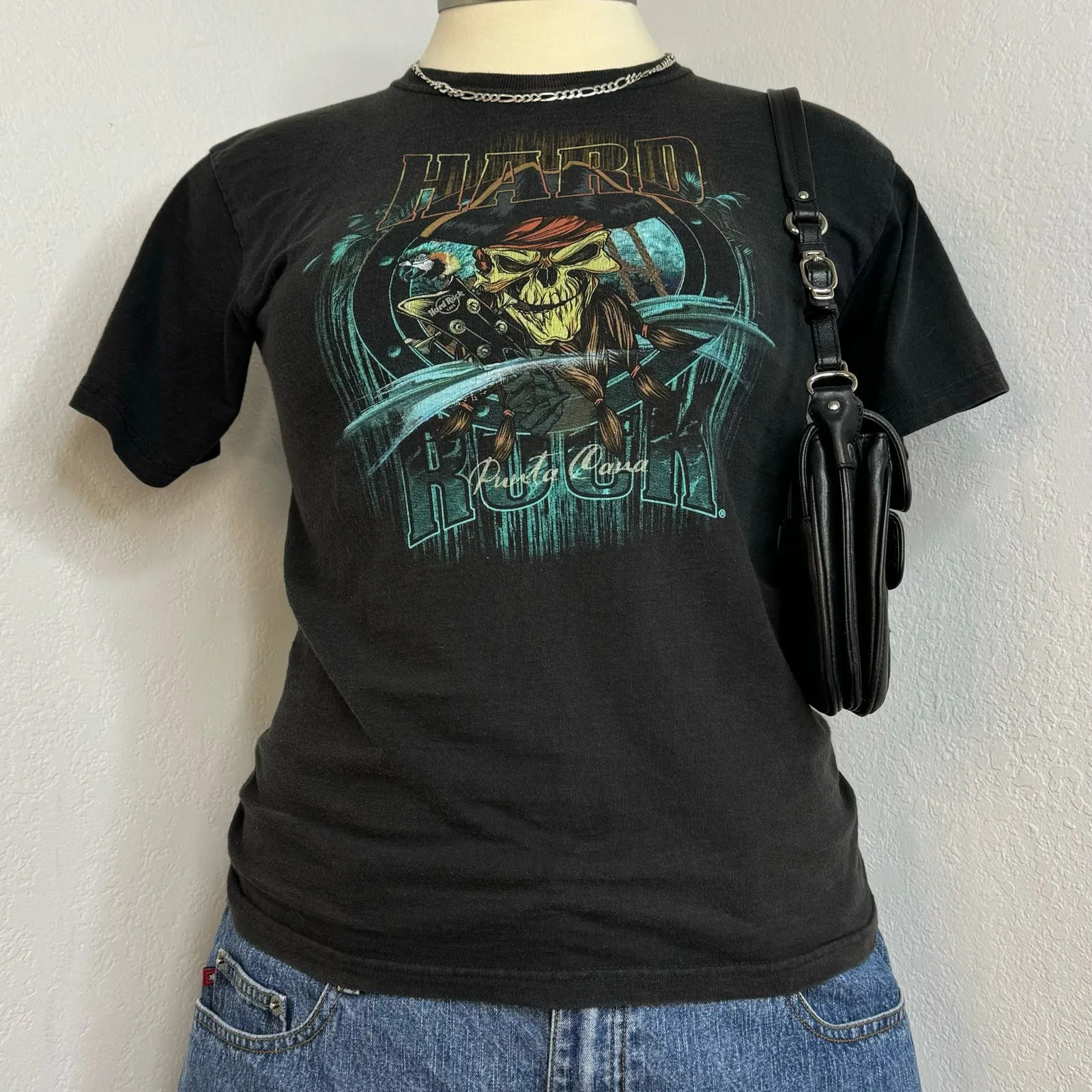 Hard Rock Cafe Skull Prite Skateboard T-Shirt Black Baby Tee Women's Large - Image 6