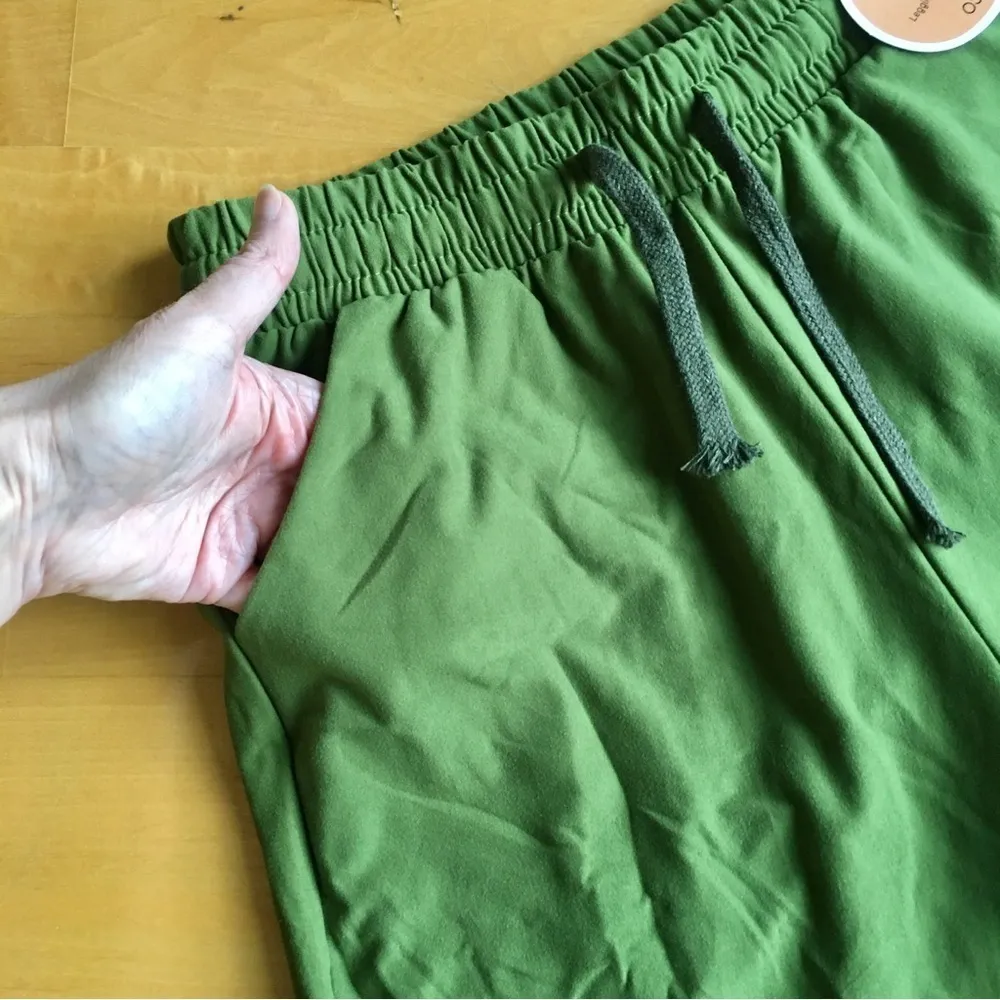 Peachy Mama High Rise Baggy Shorts, Elastic, Drawstring Waist, Green, Size S Green - Image 3