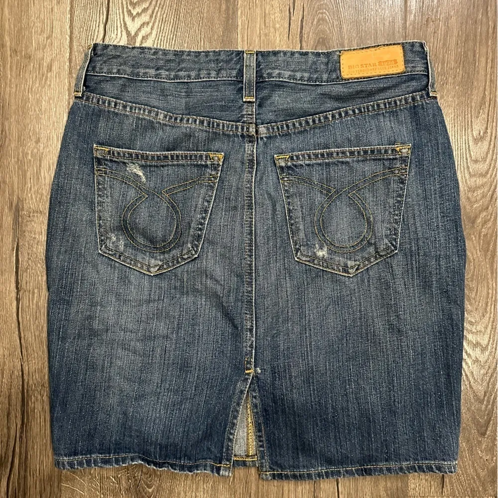 Big Star Jeans Women's Kara Pencil Skirt Lennox Skirt 27 Denim Distressed - Image 2