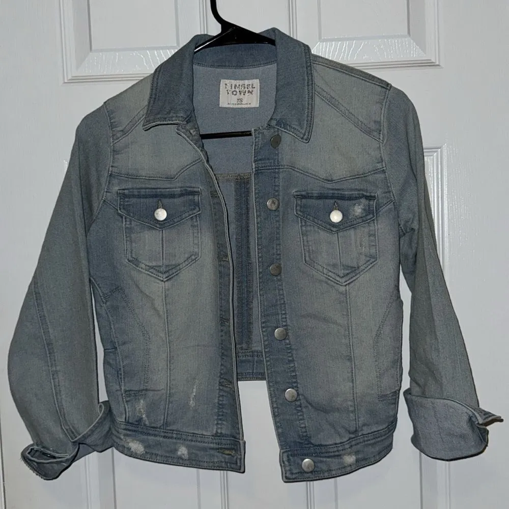 Tinseltown Long-Sleeve Distressed Denim Light Blue Wash Jean Jacket Size XS - Image 2