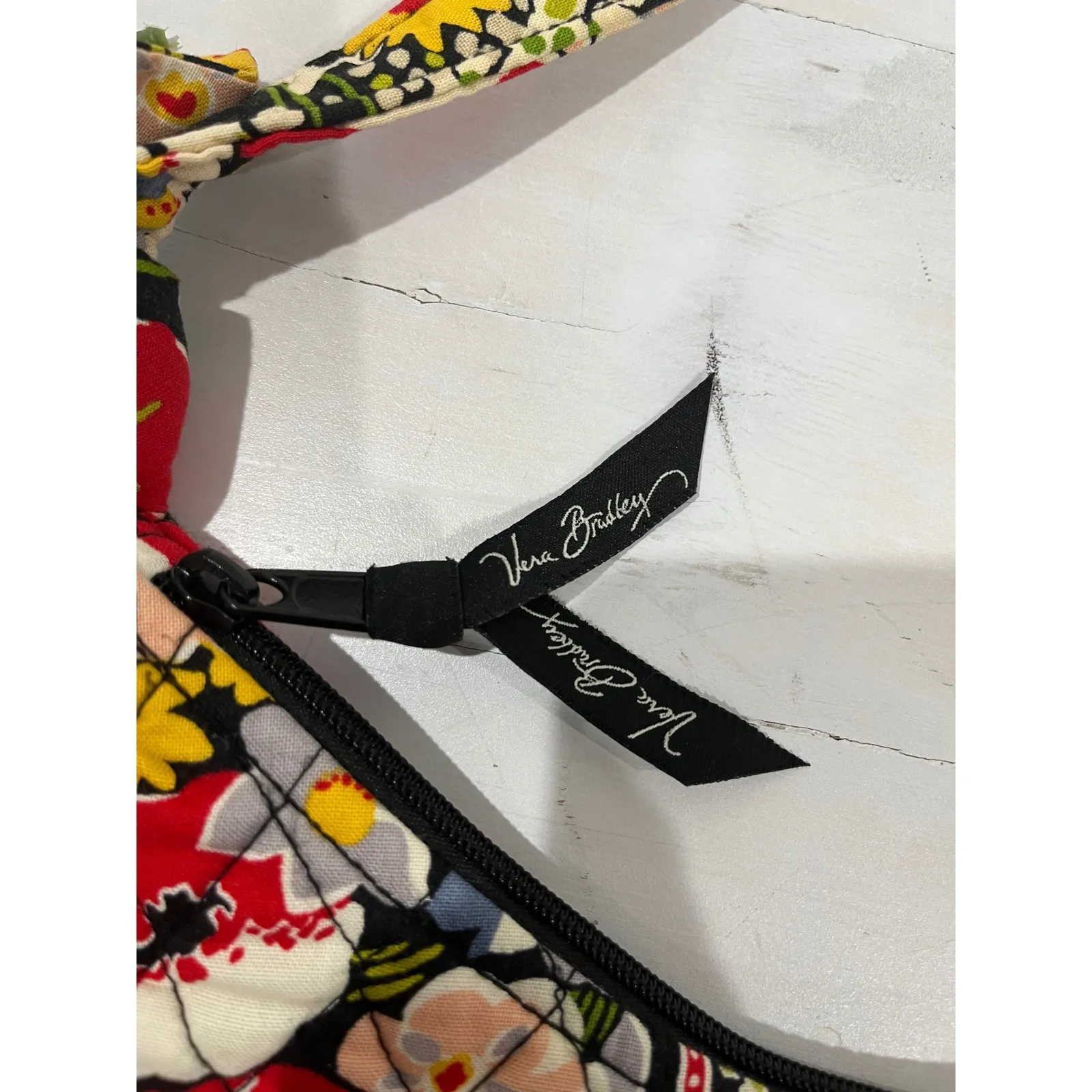 Vera Bradley Floral Quilted Hobo‎ Bag Purse Zip Top Colorful - Image 8