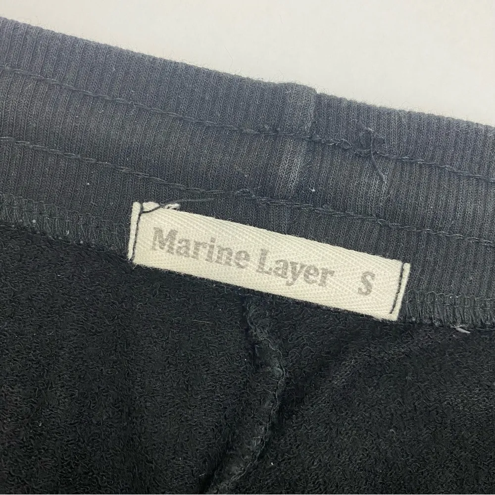 Marine Layer Mid Rise Jogger Sweatpants Loungewear: Heathered Black - Image 6
