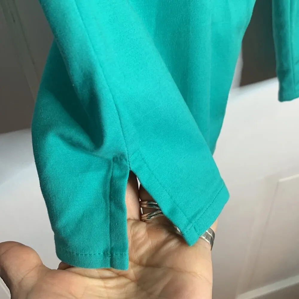 St. John Teal Green Bermuda Long Flat Front Shorts W-566 Size 2 - Image 3