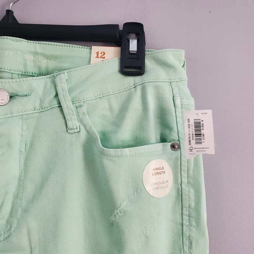 Old Navy Rockstar Green Mid-Rise Ankle Length Pants 12 - Image 7