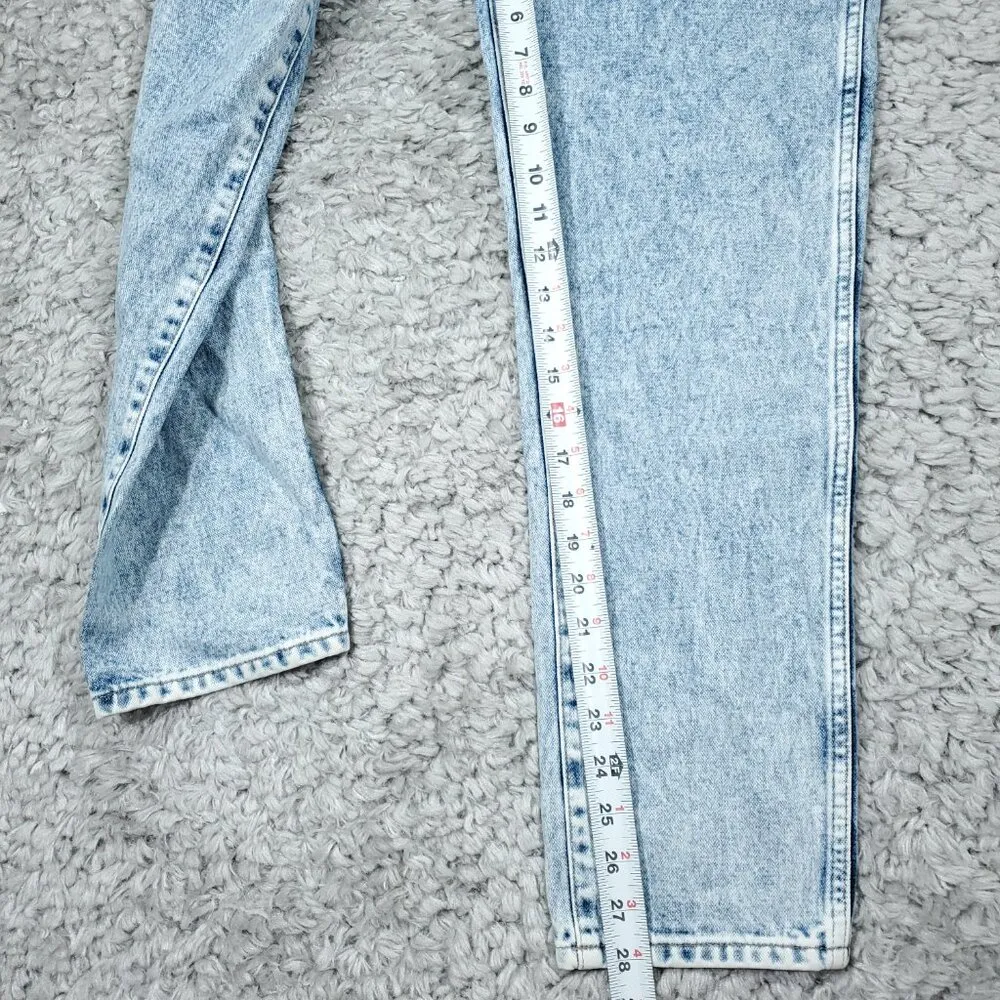 Wrangler Free People Mom 680 Blue‎ White Acid Wash High Rise Tapered Size 26x29 - Image 8