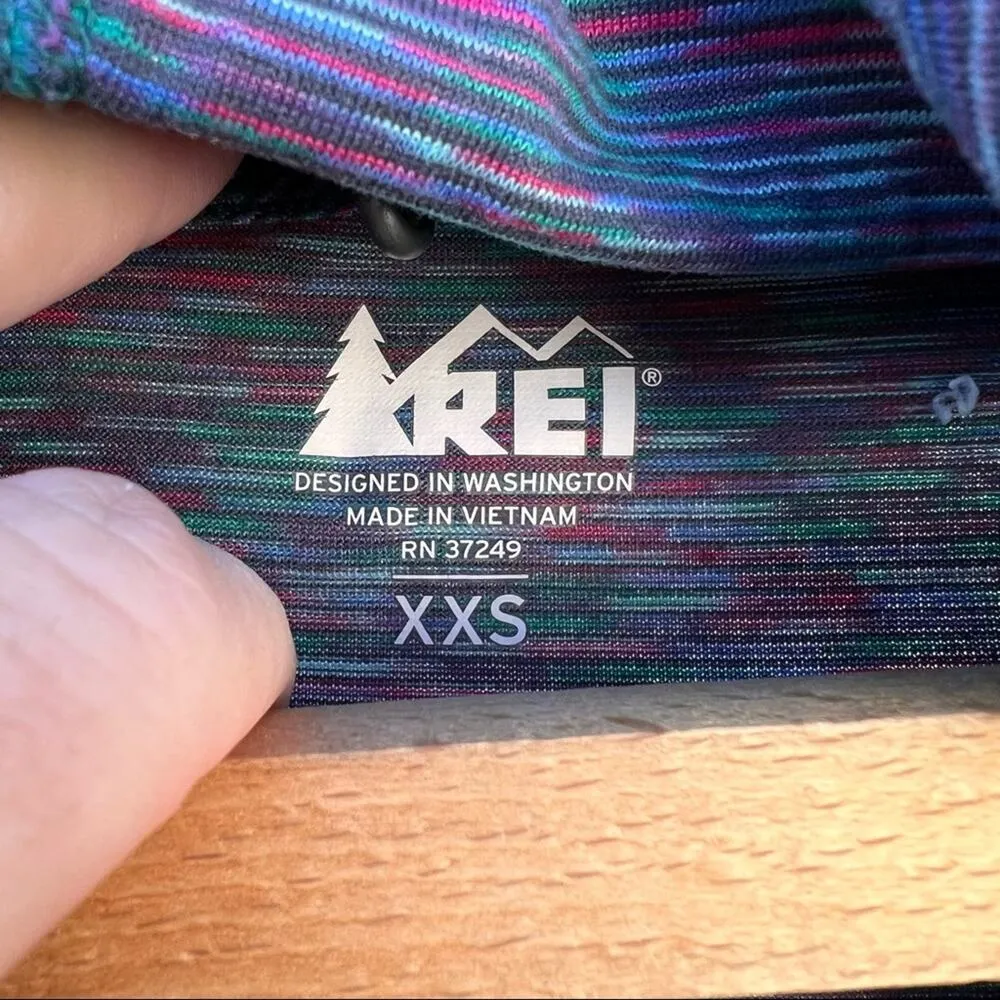 REI long sleeve hooded thermal base layer long sleeve top XXS Purple - Image 5