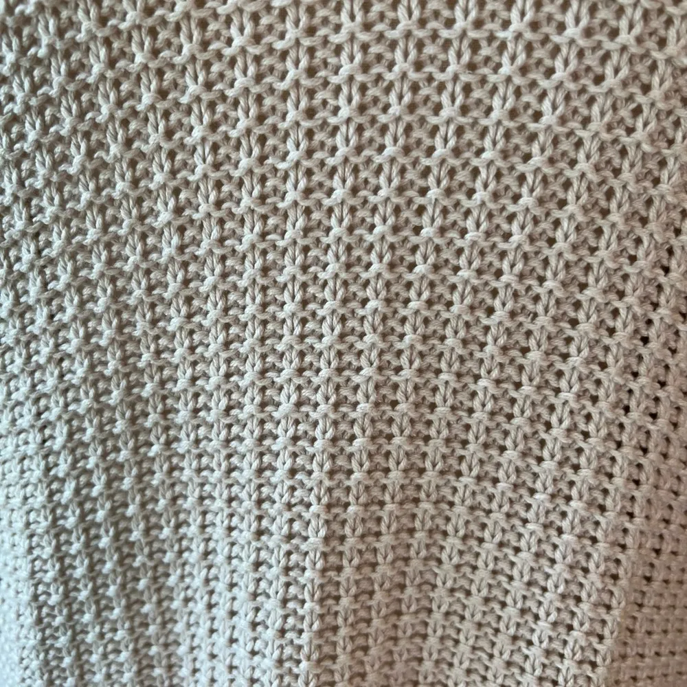 American Eagle loose cable knit Crewneck sweater sand size M oversized E… - Image 6