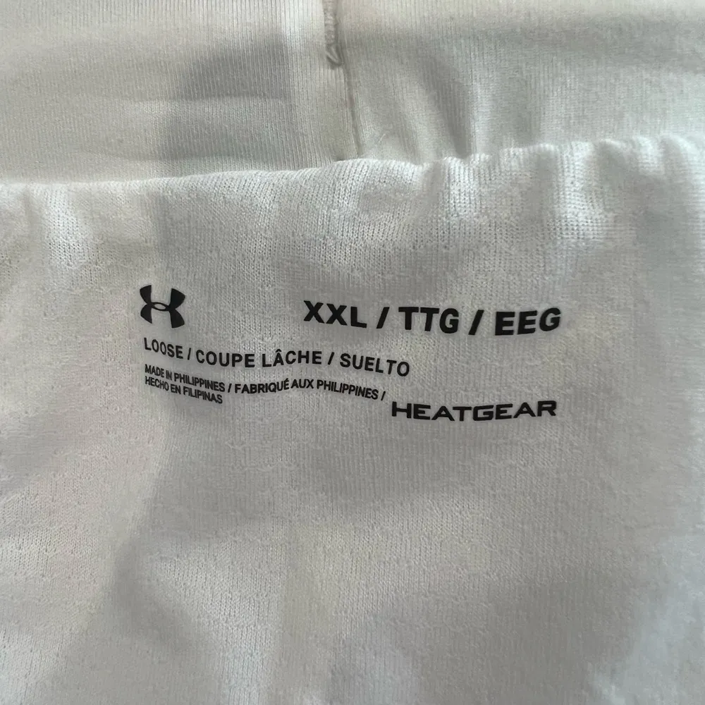 Under Armour  shorts - Image 6