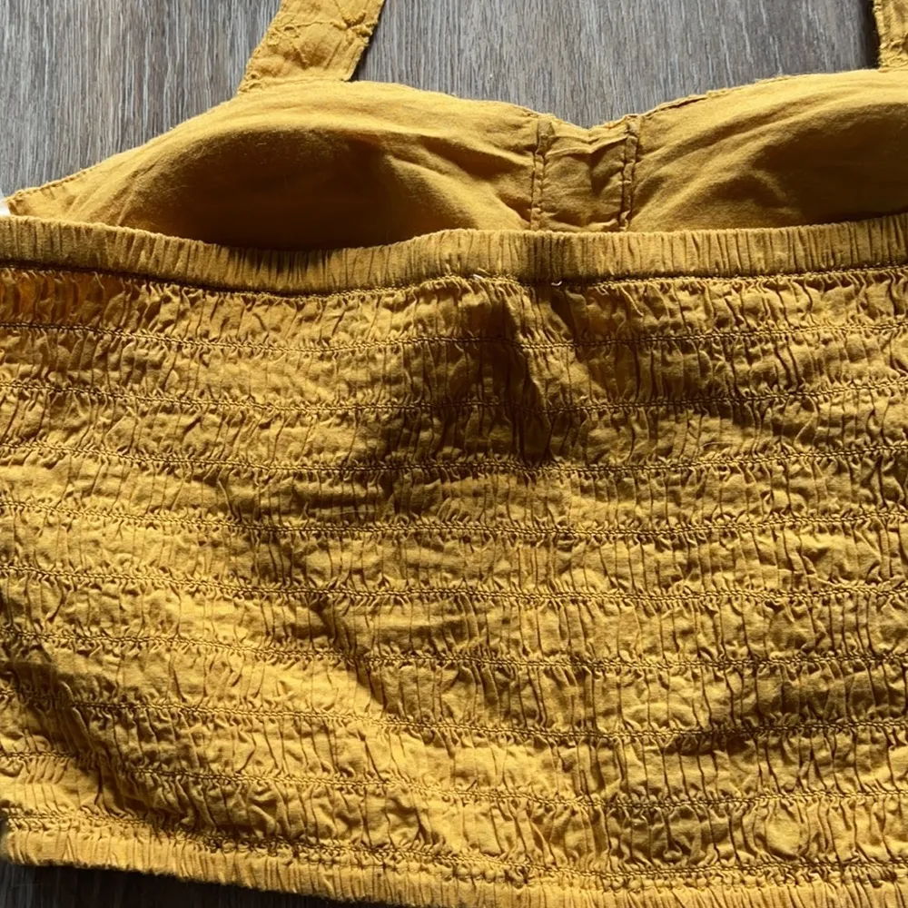 American Eagle Cropped Top w/Tie Back Size XS - Image 9