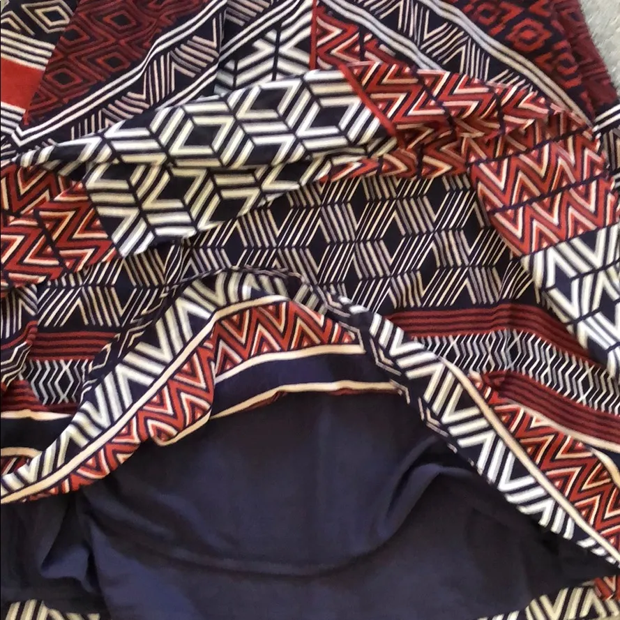 New like Gianni Bini v neck tribal print dress - Image 6