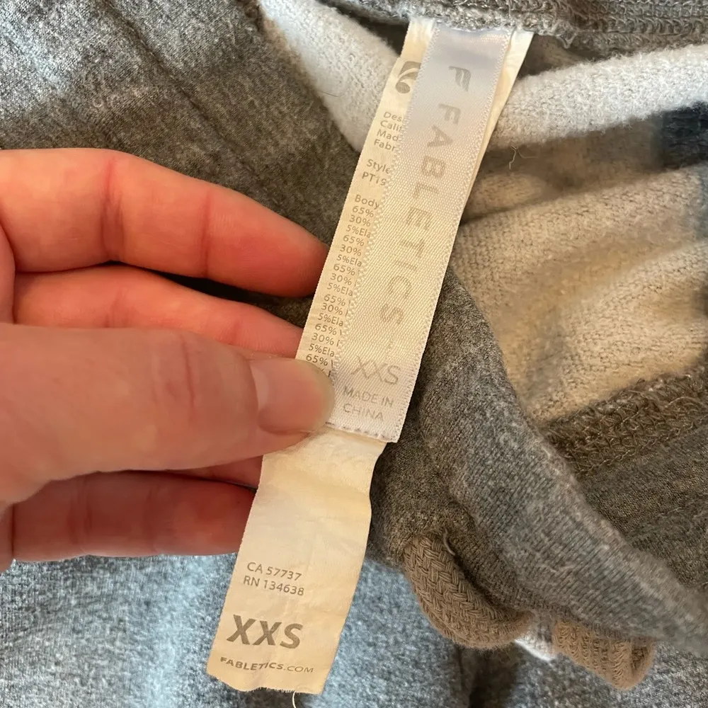 Fabletics sweatpants - Image 2