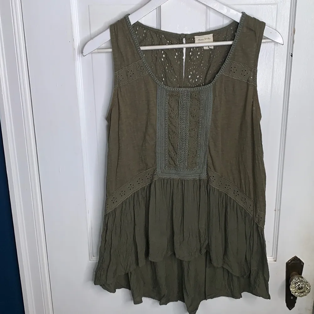 Anthropologie Meadow Rue Lace Olive Green Peplum Tank Sz Medium W-064 - Image 4