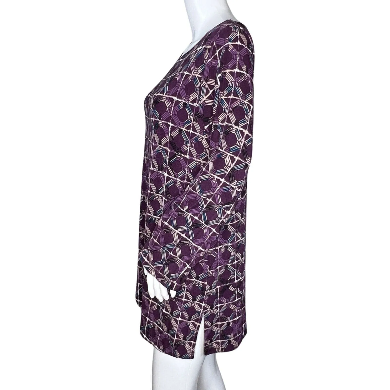 Chicos Shirt‎ Womens Medium 1 Purple Geometric Tunic Top Travelers Slinky Travel - Image 3