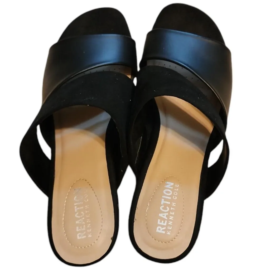 Kenneth Cole Black Wedge Sandals size 8.5 - Image 2