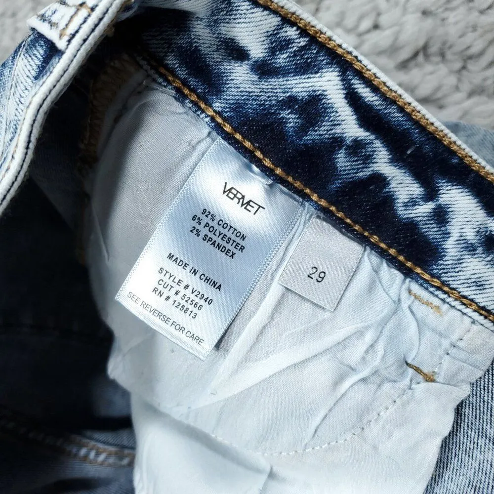 Vervet Bella High Rise Cropped Flare Light Wash Blue Distressed Crop Size 29 - Image 6