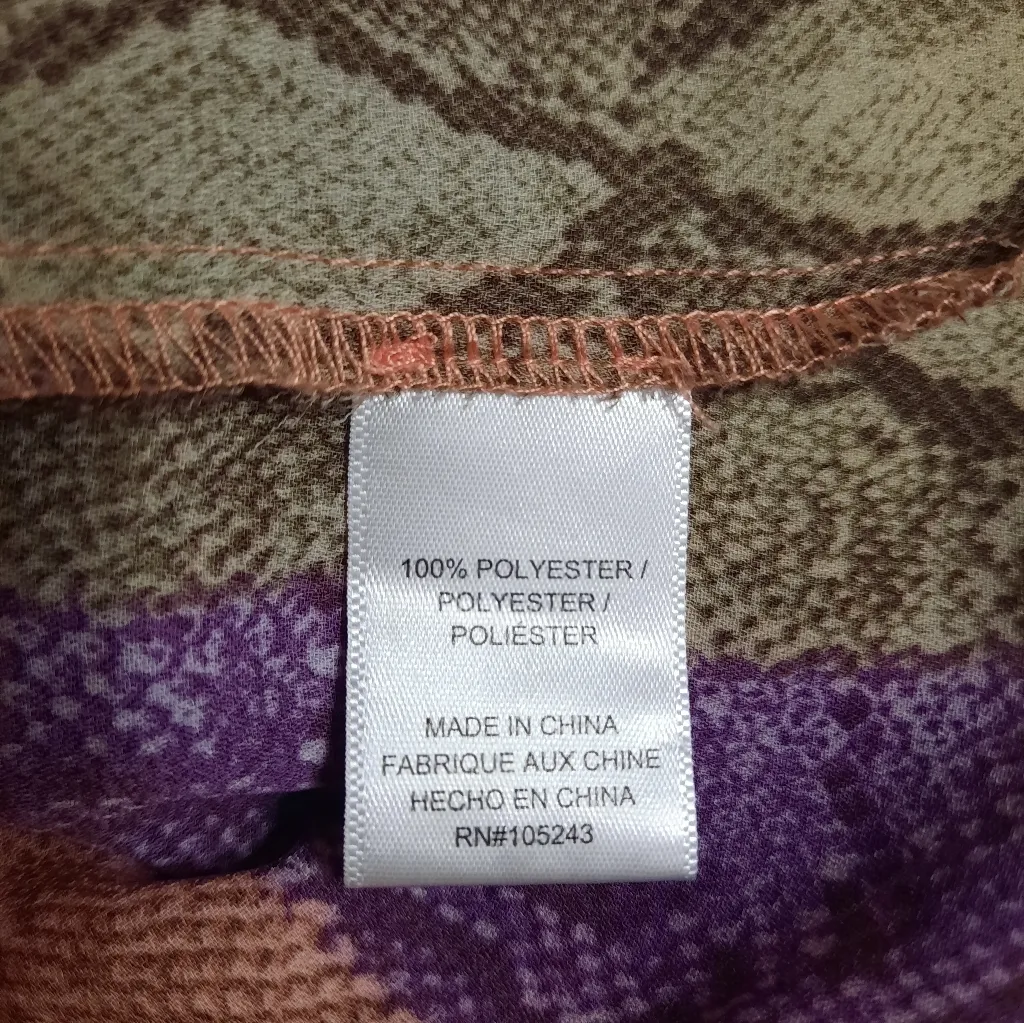 Hiatus  Snake Print Blouse Size Large - Image 6